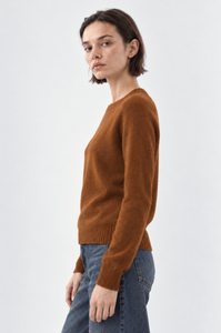 Cashmere 9gg Long Sleeve Shrunken Crew - Foxtail