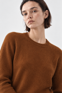Cashmere 9gg Long Sleeve Shrunken Crew - Foxtail
