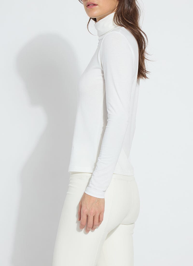 Essential Long Sleeve Turtleneck - Off White