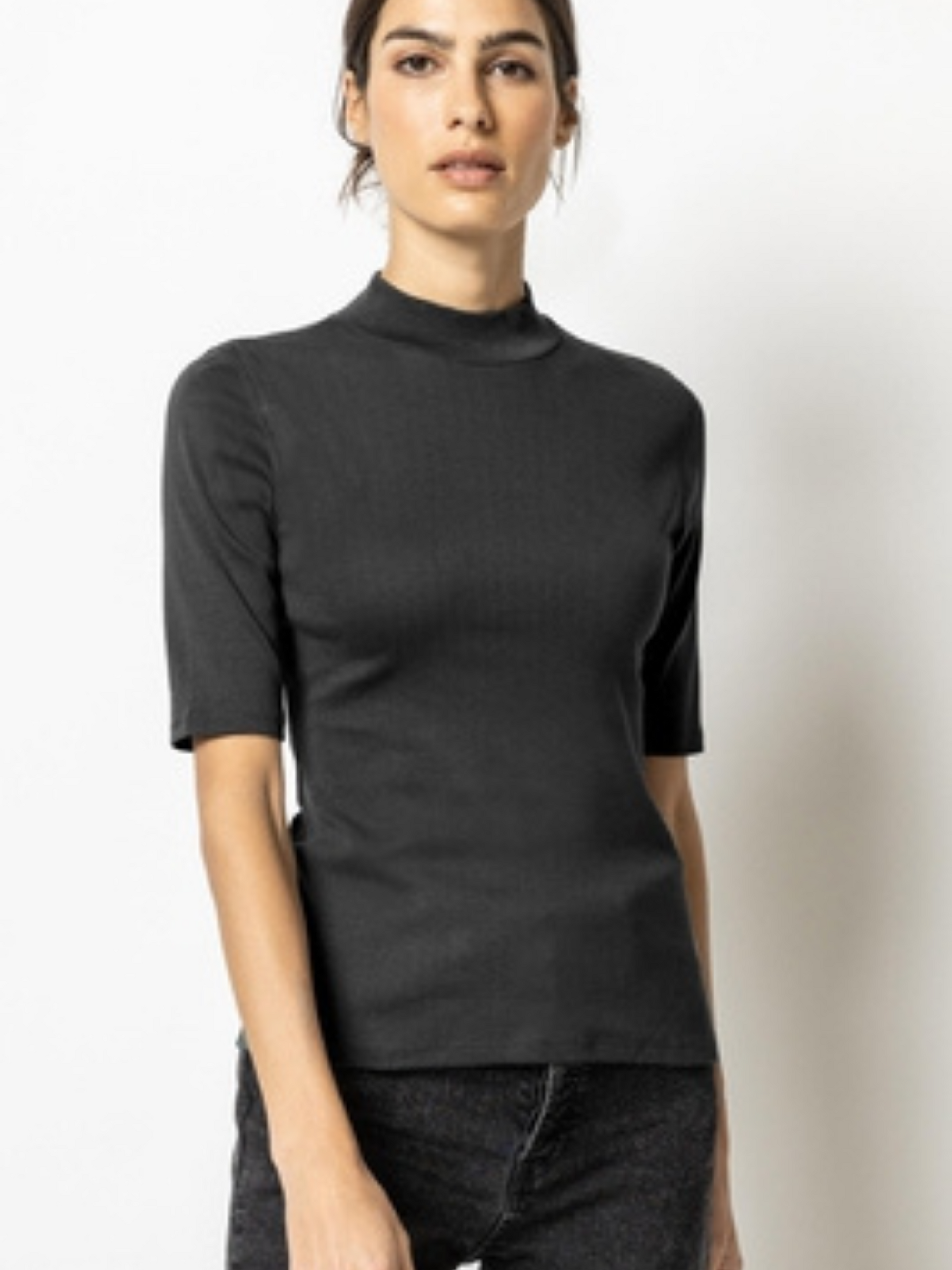 Lilla P - Elbow Sleeve Mock Neck